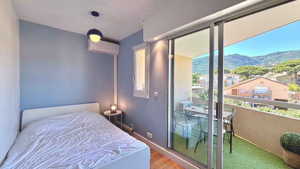 Le Riviera – Studio centre, plages à pied Apartment in Cavalaire-sur-Mer