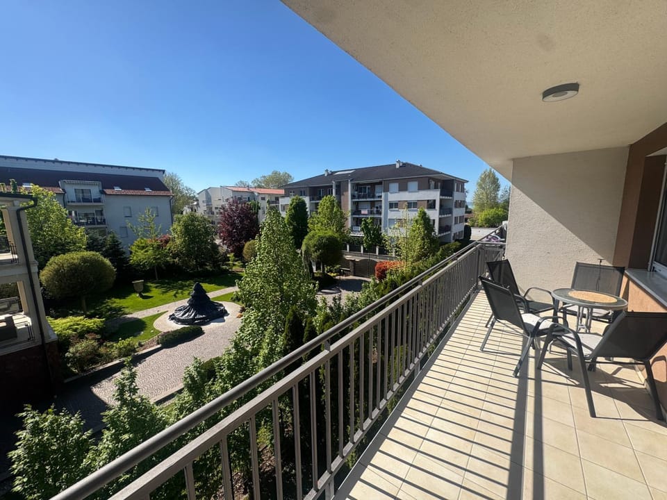 AH-Corso Wellness Apartment Apartment in Siófok