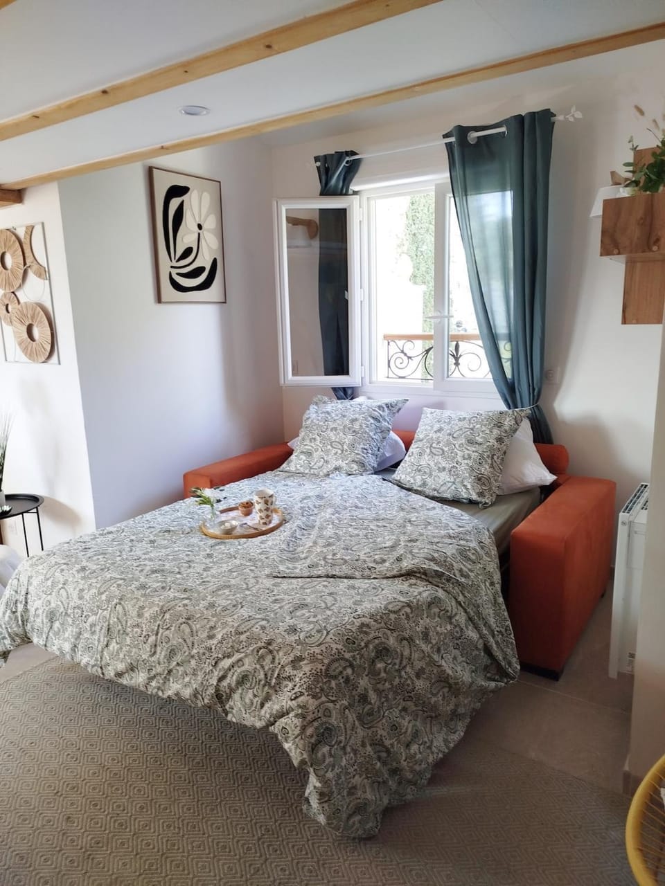 Cozy, bright, air-conditioned 2-room apartment with mezzanine & terrace Apartment in Saint-Raphael