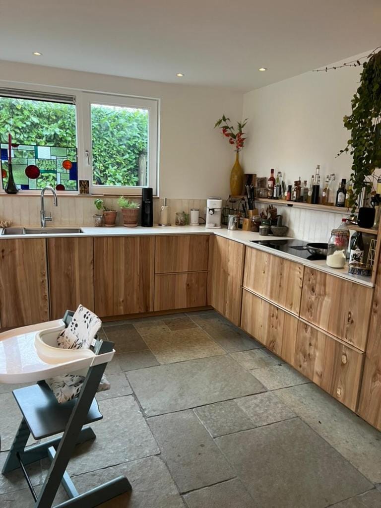 Kitchen or kitchenette, kitchen, kitchen