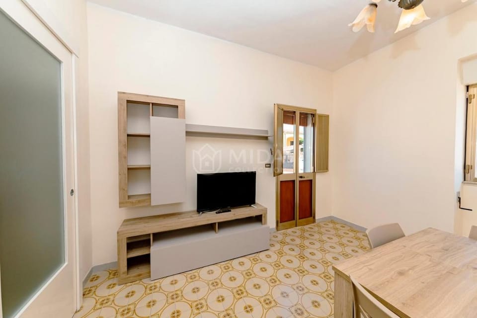 Corner House Apartment in Porto Cesareo