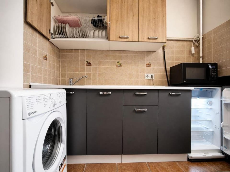 Второй этаж, вода, газ ЖД Вокзал,ОХМАТДЕТ Apartment in Kiev City - Kyiv