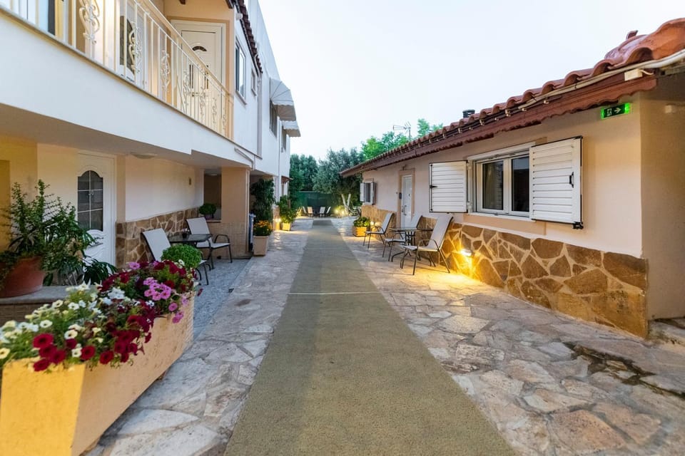 Property building, Garden, View (from property/room), Internal: Not applicable to any particular room