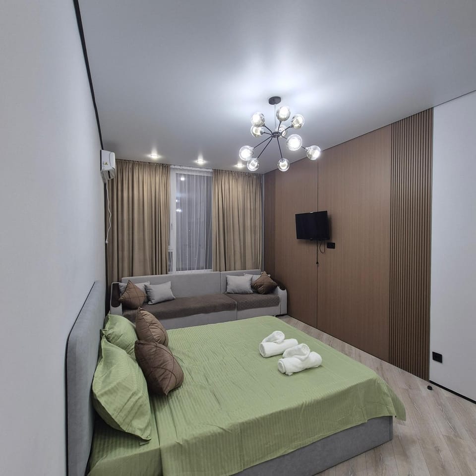 Bed, Living room