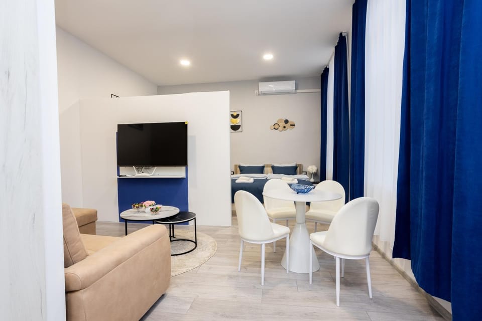 Dining area, Dinner, Dinner