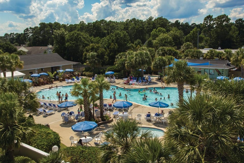 Grand Palms Resort Studio Apartment House in Surfside Beach