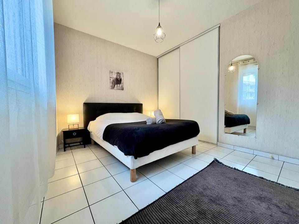 Appartement 1 chambre, balcon, proche des plages Apartment in Fréjus