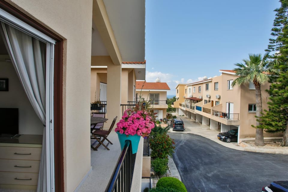 Property building, City view