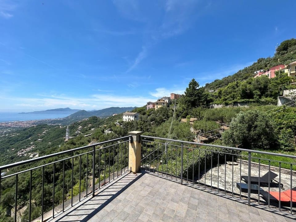 COGO, Premium Private Villa Vista Mare Villa in Lavagna