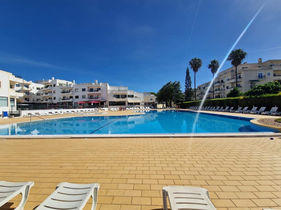 Dunas Alvor in city center, pool and parking Apartment in Alvor