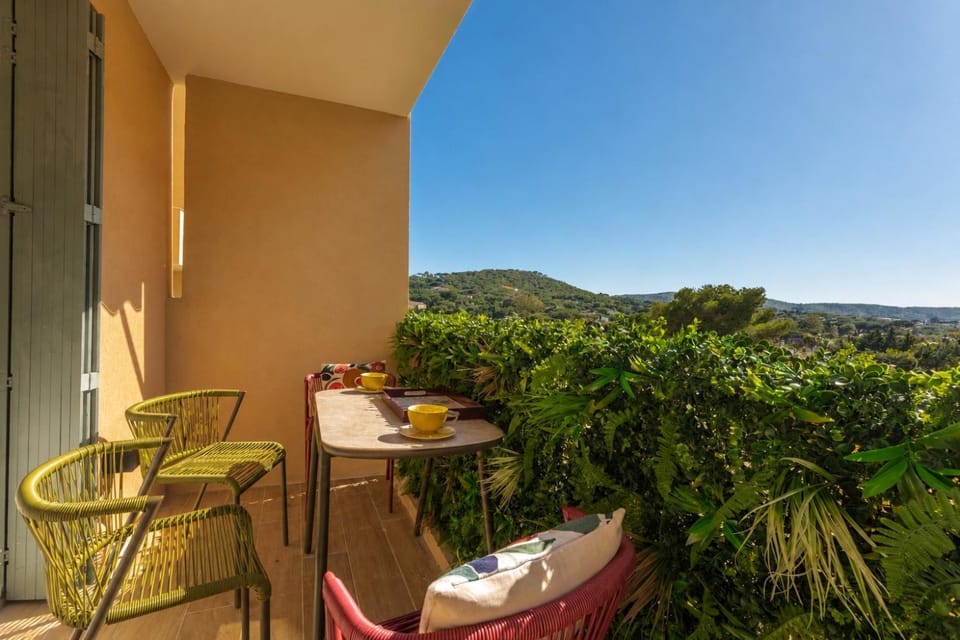 Balcony/Terrace, Balcony/Terrace