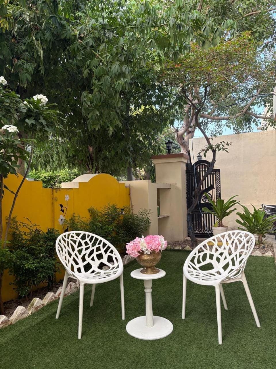The pink villa Farm Stay in Jaipur