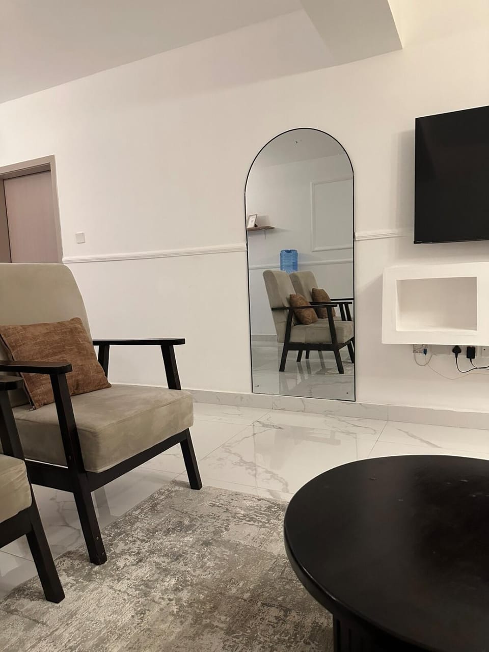 Modern 3BR with 4 Beds Kilimani Near Malls & CBD Apartment in Nairobi County