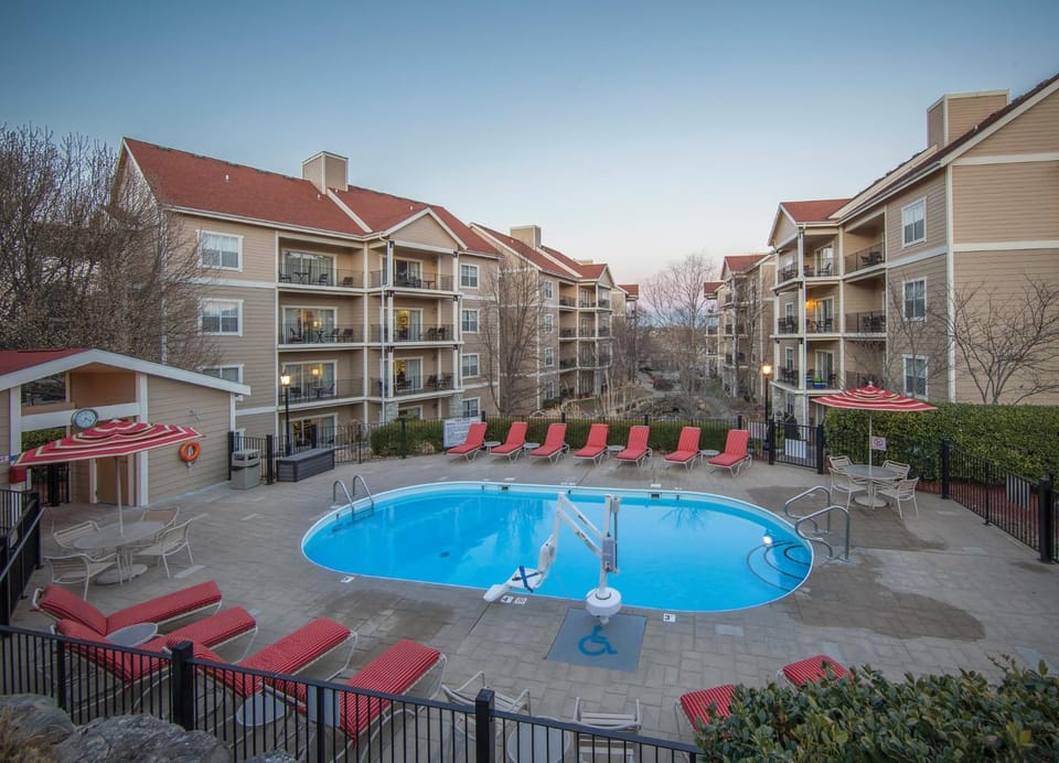 Branson Meadows Resort 3BR Apartment House in Branson