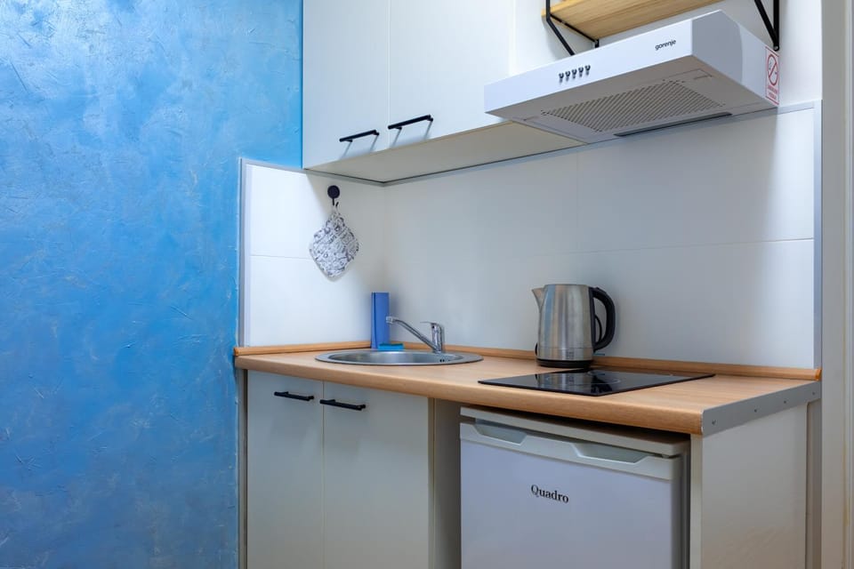 Coffee/tea facilities, Kitchen or kitchenette