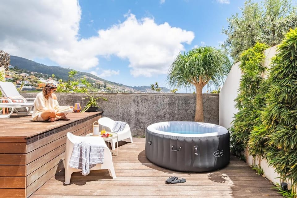 Terrace Apartment in Funchal