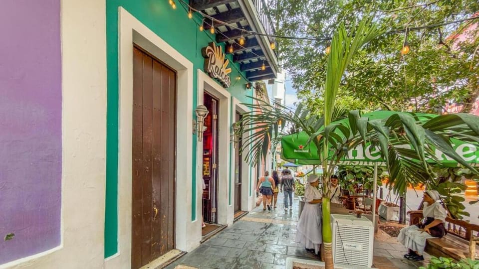 El Industrial Apt For 3 People in Old San Juan Apartment in San Juan