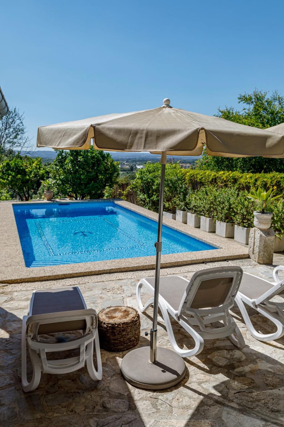 Garden, Swimming pool
