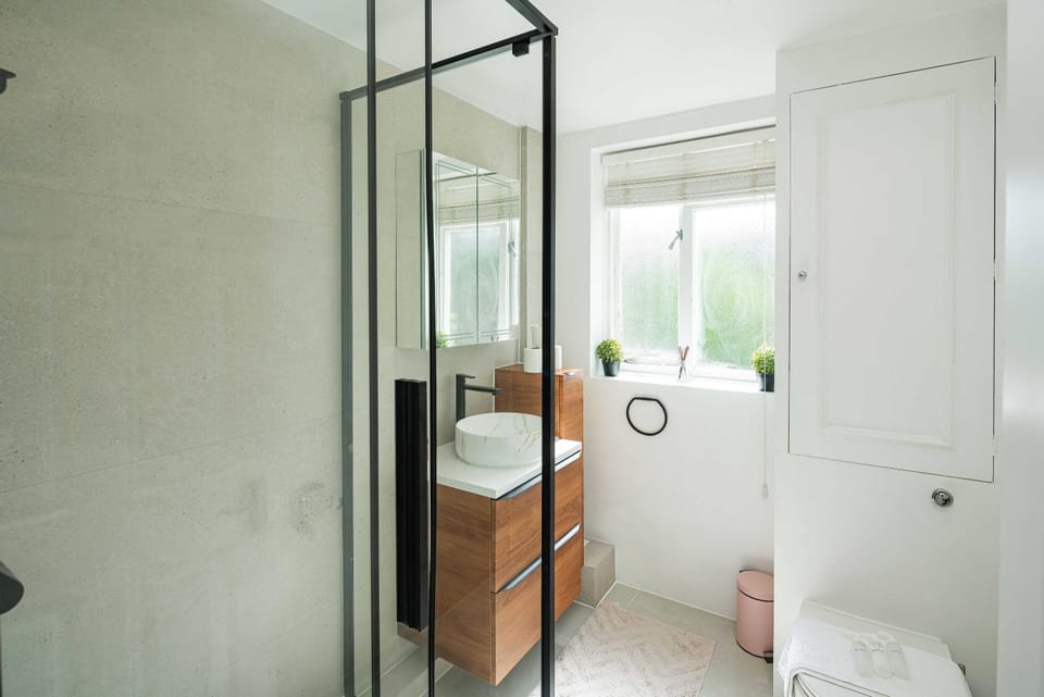 Stylish 1Bed Flat in Fulham Sleeps 4 1st Floor Apartment in London