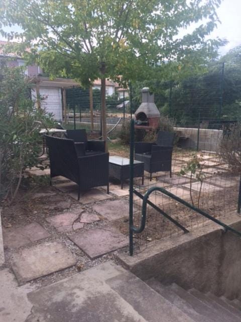 BBQ facilities, Garden