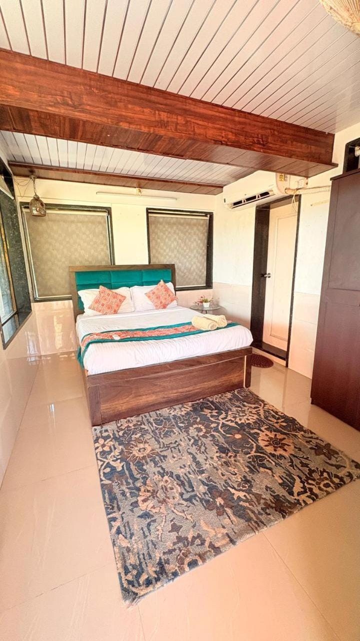 Rustic Farm Villa Villa in Maharashtra