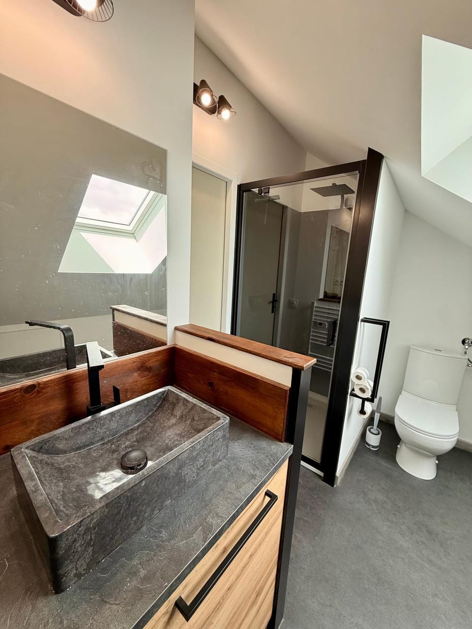 Appartement cocooning et lumineux au cœur de Rieupeyroux Apartment in Occitanie