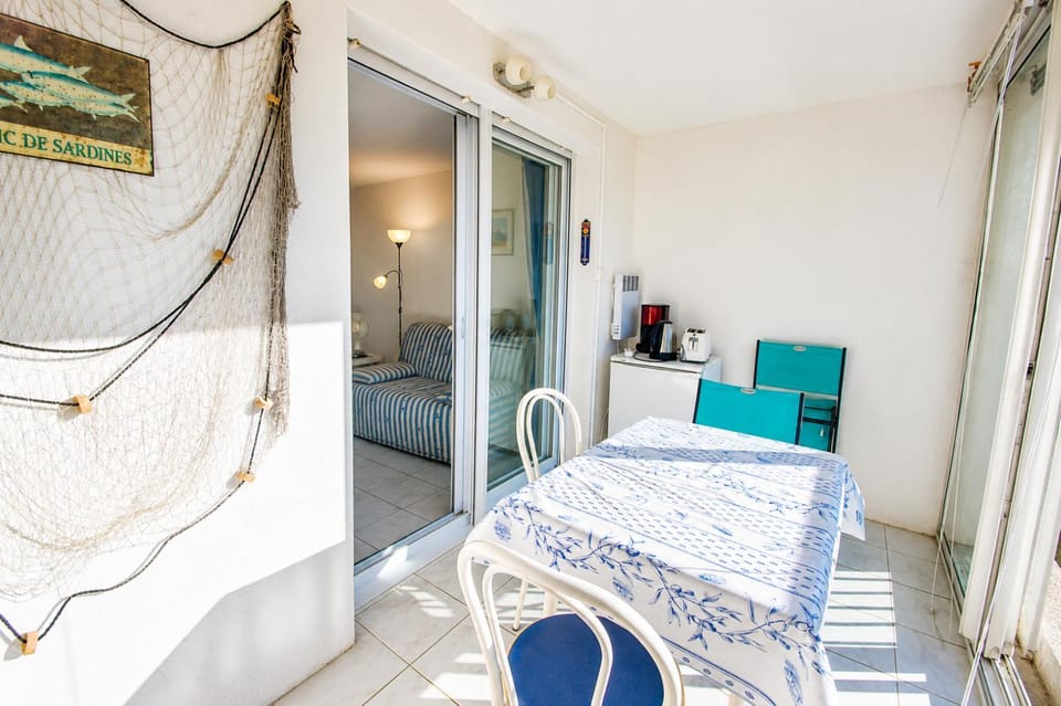 Coffee/tea facilities, Balcony/Terrace, Dining area, toaster