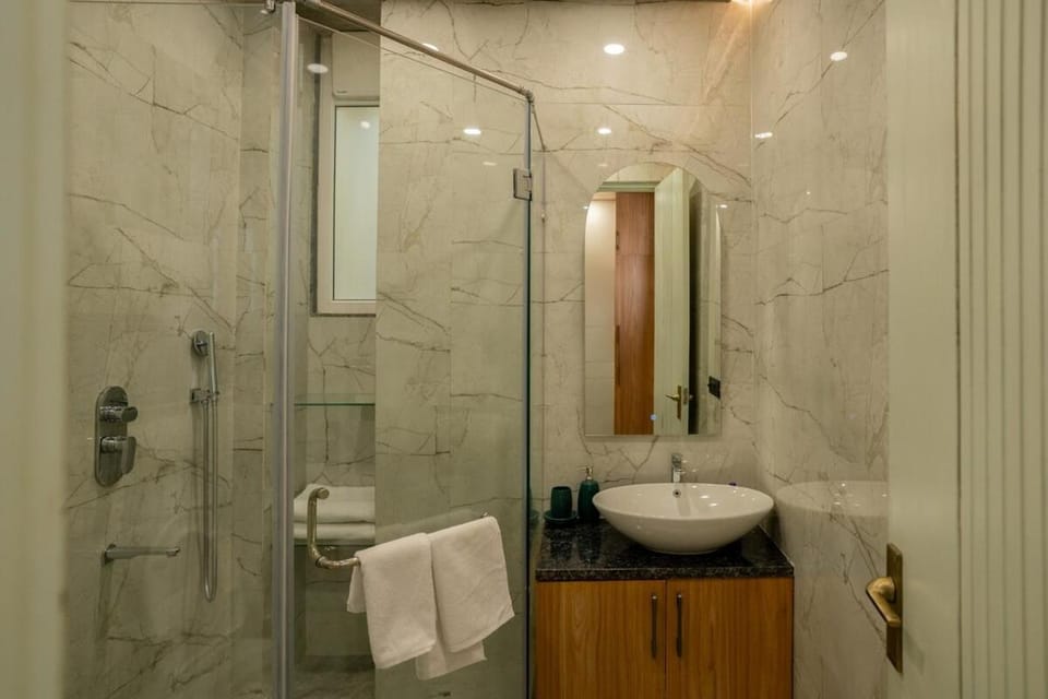 Aurum Ville 4 BHK Boho Luxe Retreat w Jacuzzi Villa in Jaipur