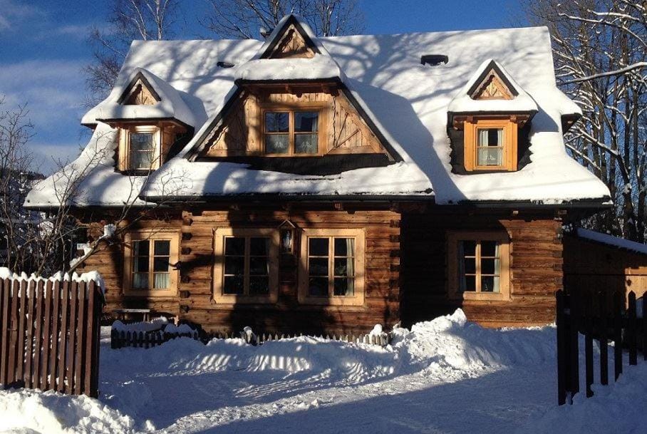 Property building, Day, Winter
