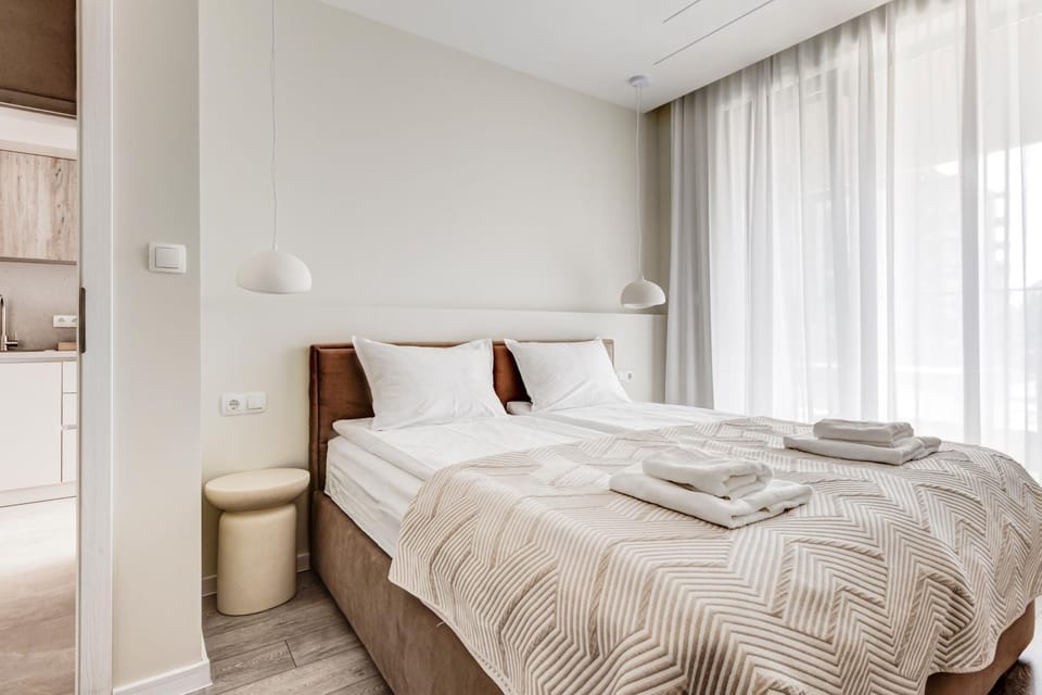 Bed, Kitchen or kitchenette, Photo of the whole room, Bedroom, towels