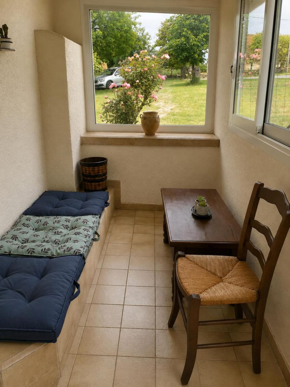 Seating area