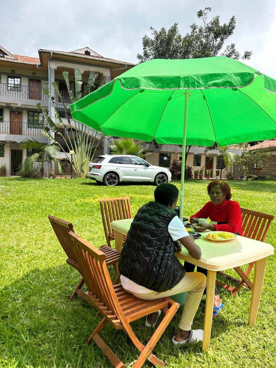 Buffalo Guest Park Bed and Breakfast in Kenya