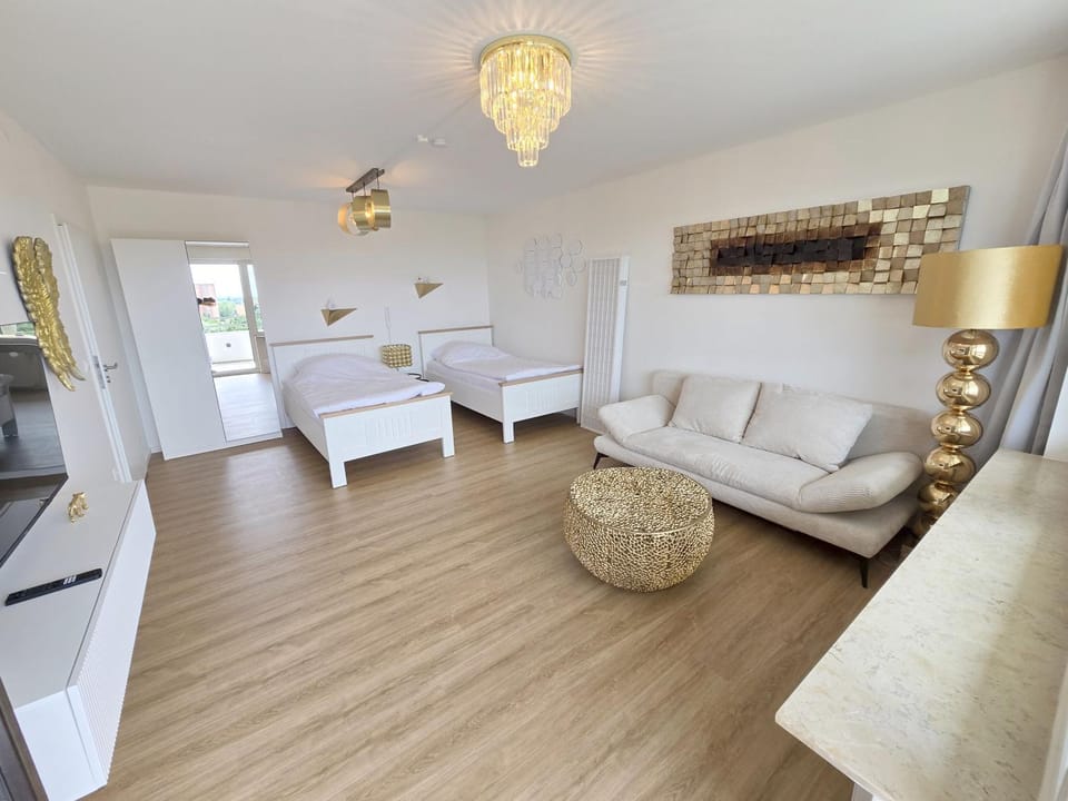 Bed, Living room, Bedroom