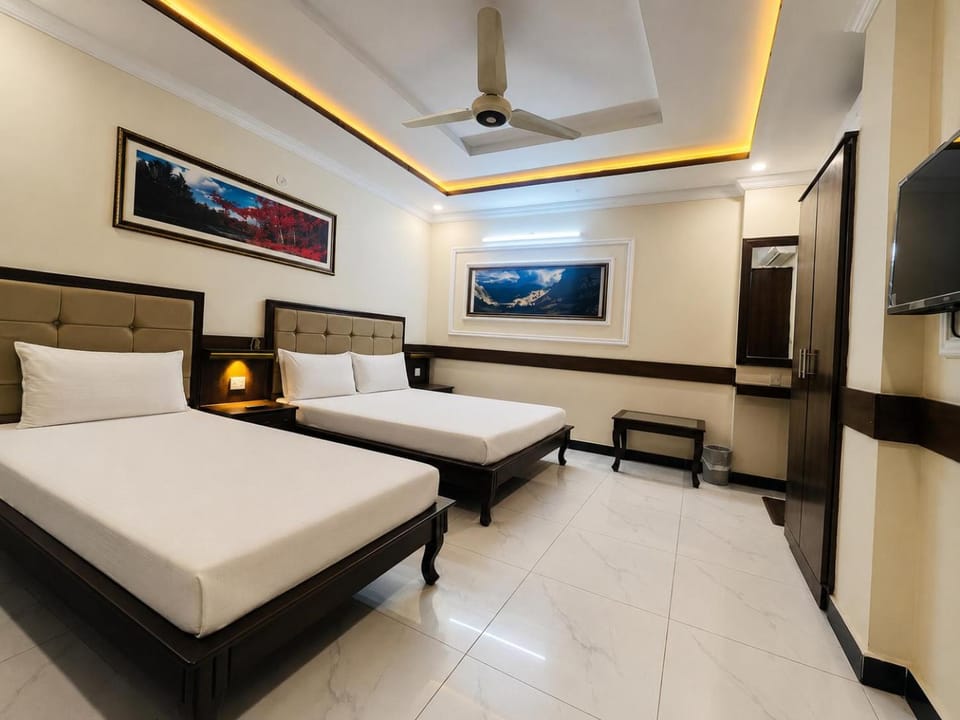 Cozy Family guest house Bed and Breakfast in Islamabad Capital Territory