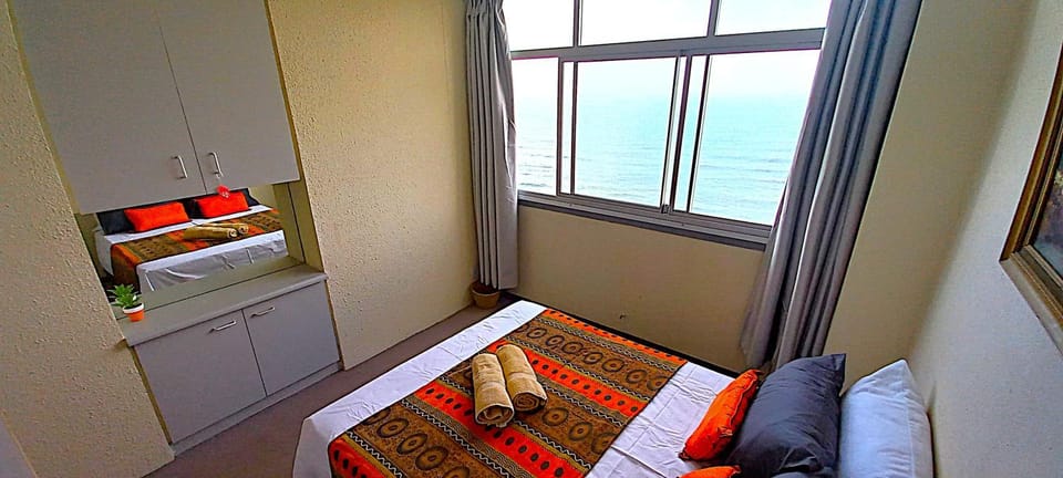 Photo of the whole room, Bedroom, Sea view, wardrobe