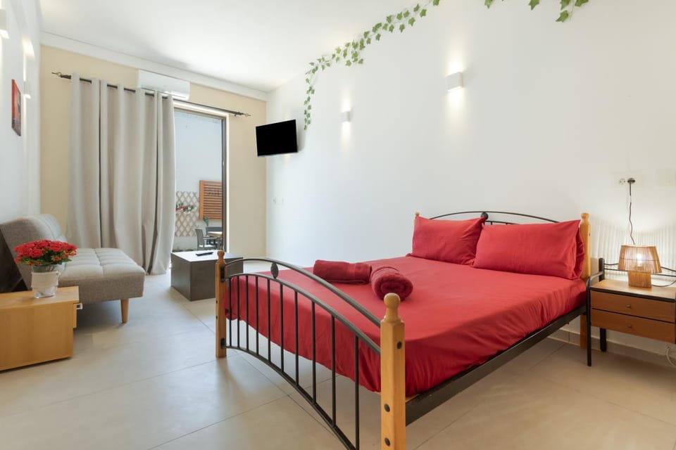 Property building, Living room, Bedroom