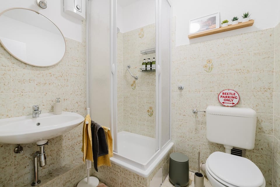 Shower, Bathroom
