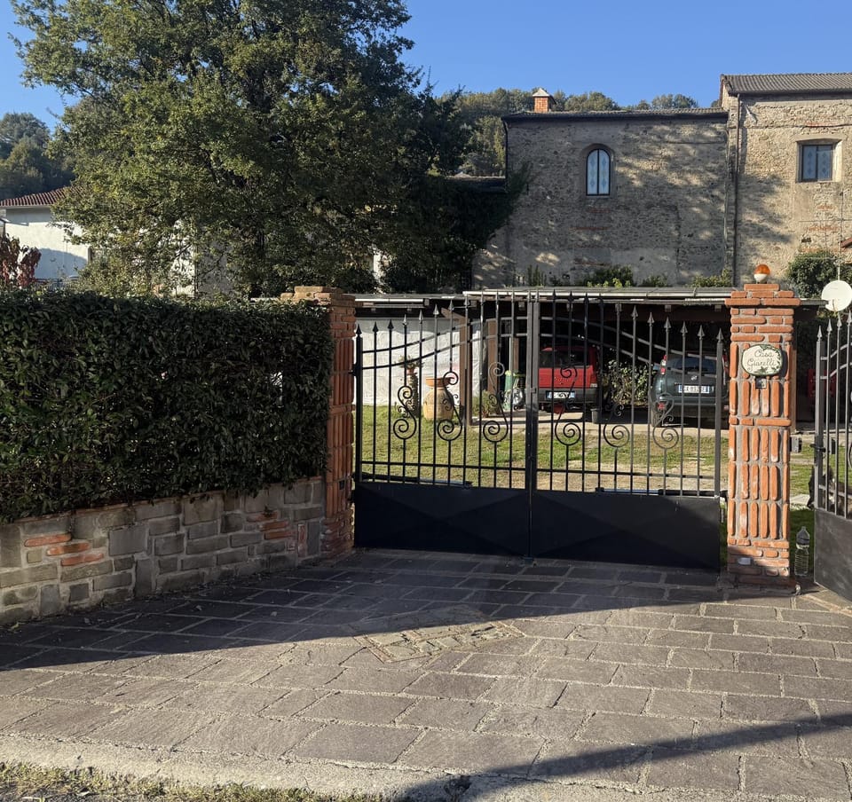 affittacamere casaGiarelli&Battistini Bed and Breakfast in Province of Massa and Carrara