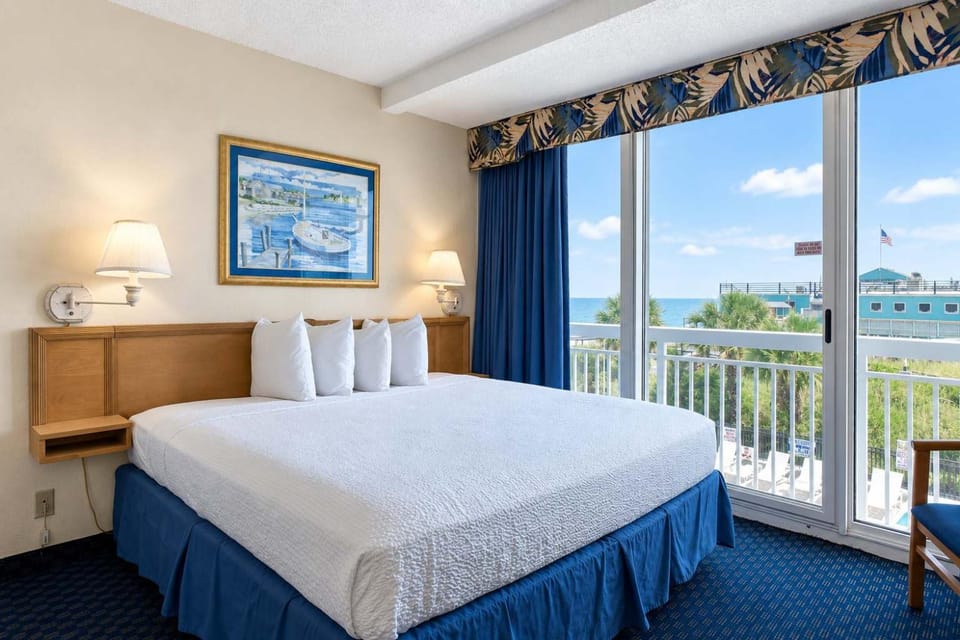 Beachfront Stay Steps from Boardwalk & SkyWheel Yachtsman Unit 307 House in Myrtle Beach