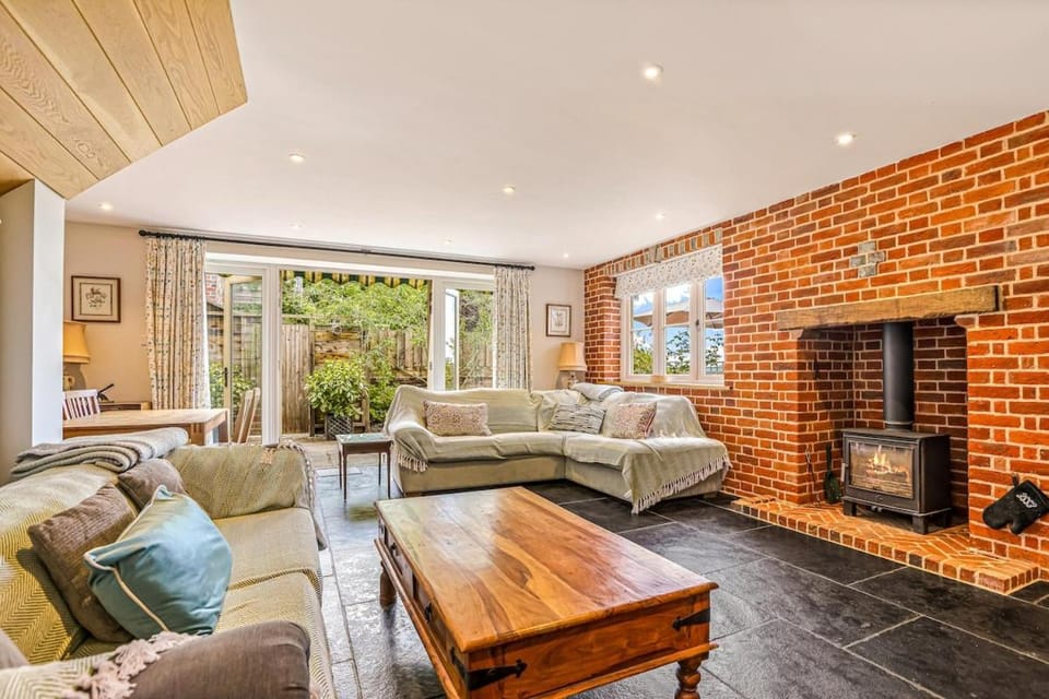 The Stag in the Chiltern Hills House in Wycombe District