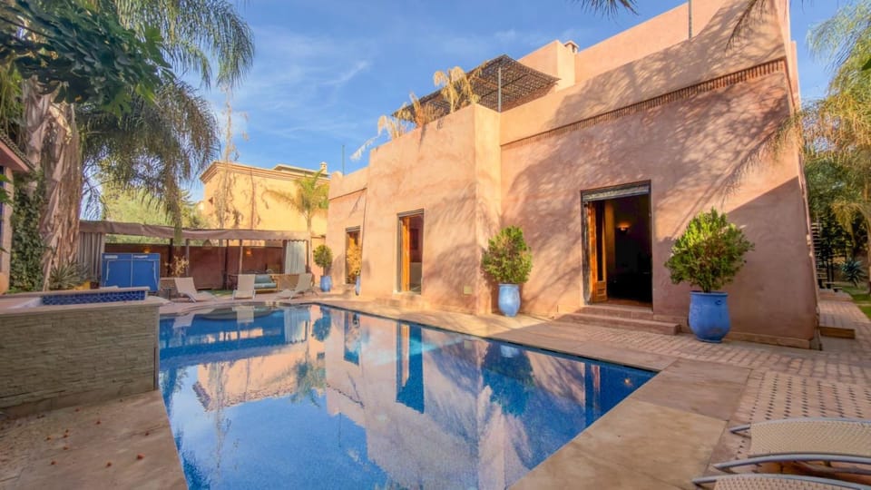Villa with Pool & Gym Villa in Marrakesh