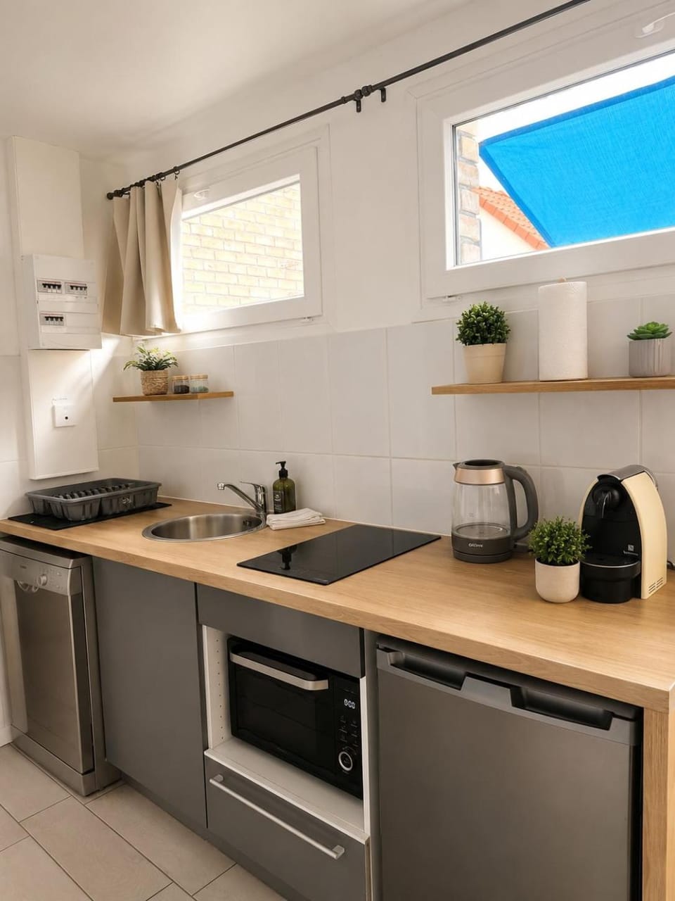 Chez Romain Near Schuttle -25, Parking, Quiet Apartment in Hauts-de-France