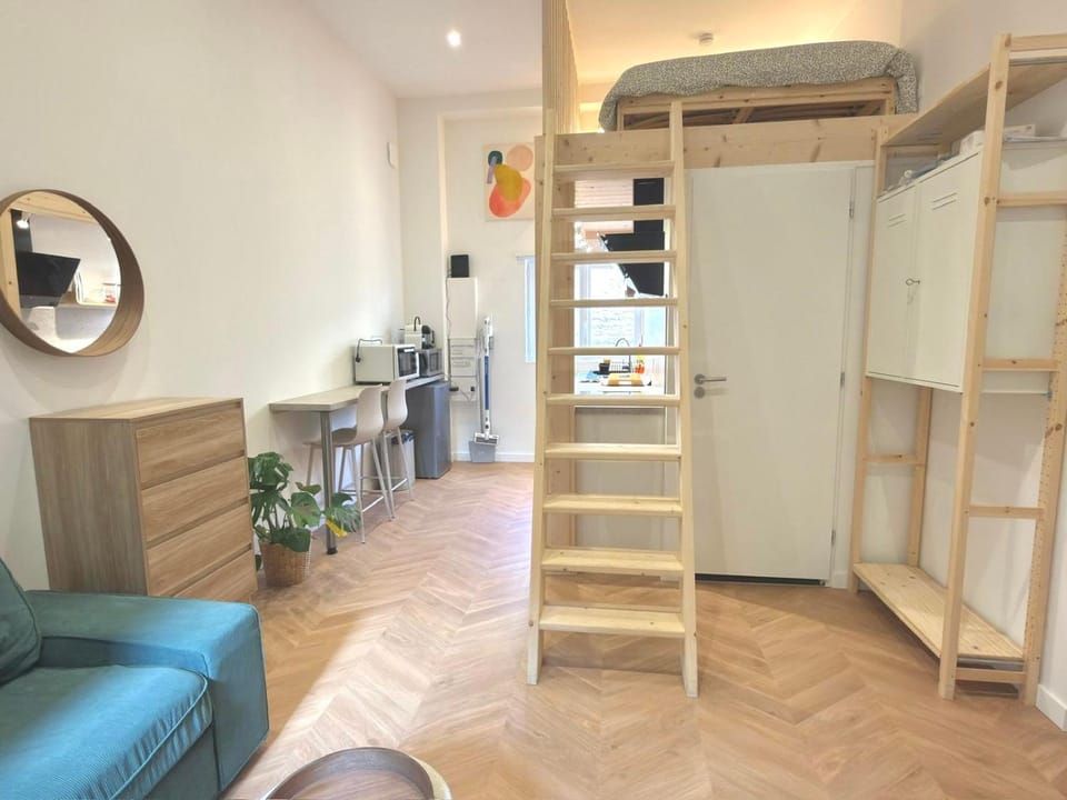 TV and multimedia, View (from property/room), Living room, Seating area, heating, internet, air conditioner
