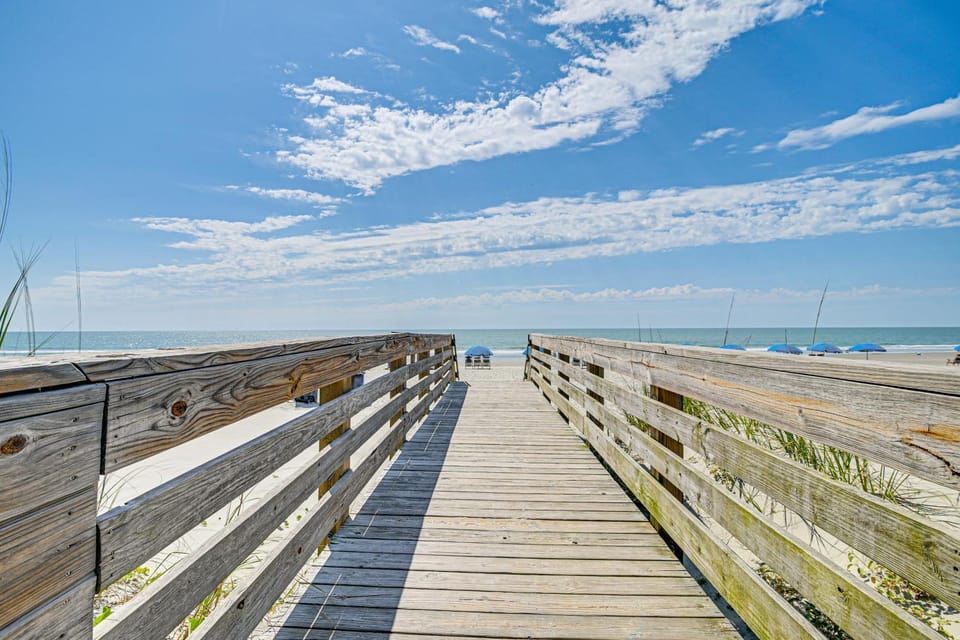 < 1 Mi to Sand! Family-Friendly Surfside Beach Gem House in Surfside Beach