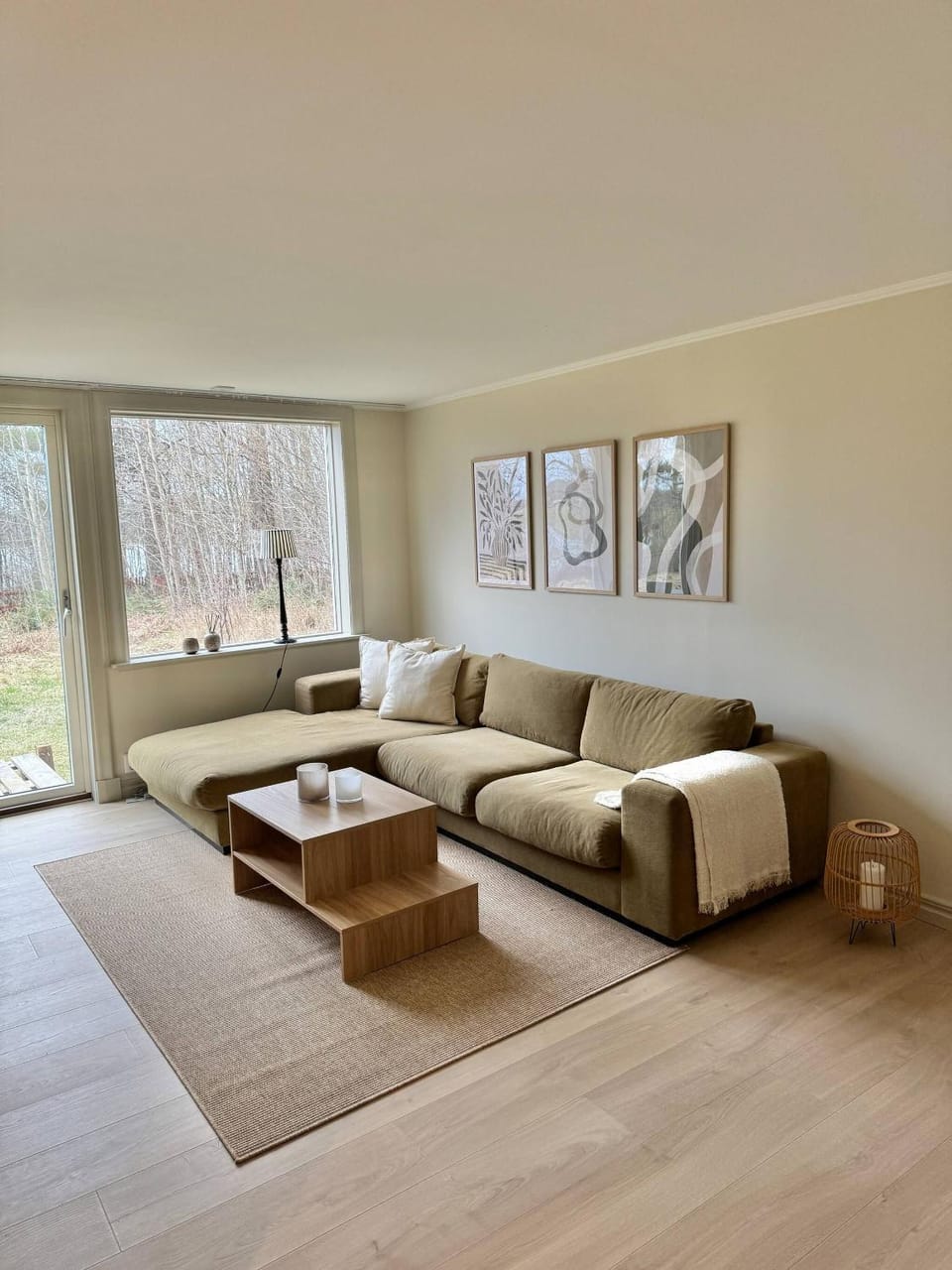 Living room, Decorative detail