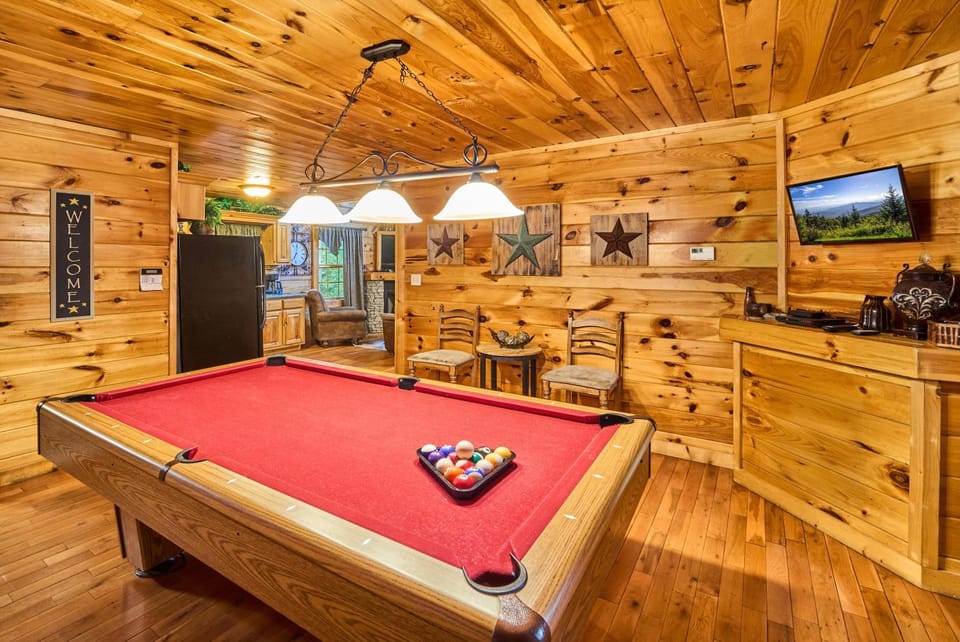 Mountain Splash House in Gatlinburg