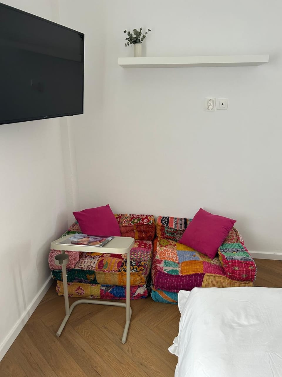 Doro Studio - your central, stylish & cozy retreat Apartment in Bucharest
