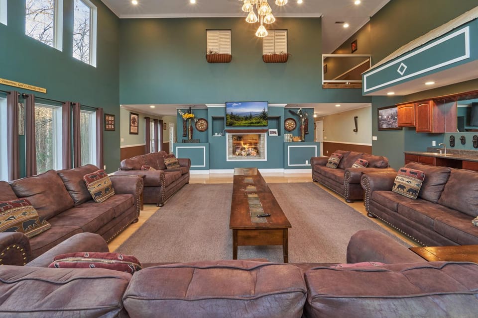 Splash Mountain Chalet House in Gatlinburg