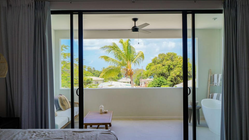 New CHIC 2BR Villa Walk to Beach Pool & Terrace House in Saint James