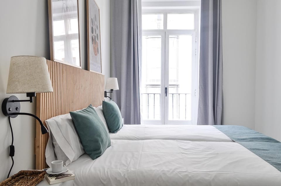 Apartamento de 1 dormitorio en la Puerta del Sol Apartment in Centro